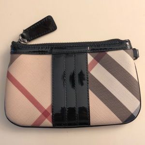 Burberry pouch